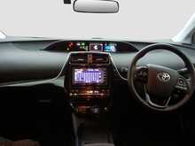 Toyota Prius S - U8083