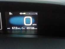 Toyota Prius S - U8083