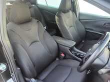 Toyota Prius S - U8084