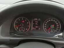 Volkswagen GOLF TOURAN Cross Touran - U8085