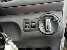 Volkswagen GOLF TOURAN Cross Touran - U8085