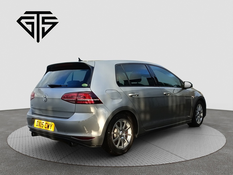 Volkswagen Golf GTI - U8086