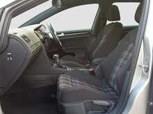 Volkswagen Golf GTI - U8086