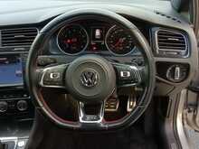 Volkswagen Golf GTI - U8086