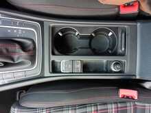 Volkswagen Golf GTI - U8086