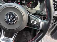 Volkswagen Golf GTI - U8086