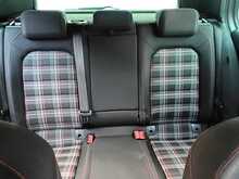 Volkswagen Golf GTI - U8086