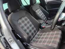 Volkswagen Golf GTI - U8086