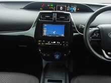 Toyota Prius S - U8089