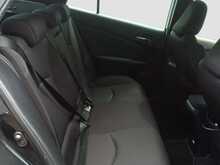 Toyota Prius S - U8089