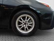 Toyota Prius S - U8089