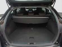 Toyota Prius S - U8093