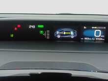 Toyota Prius S - U8094