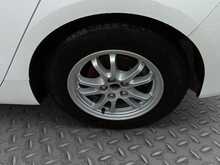 Toyota Prius S - U8094