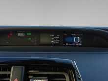 Toyota Prius S - U8096