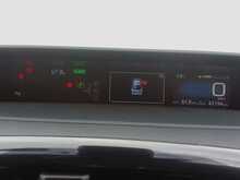 Toyota Prius S - U8098