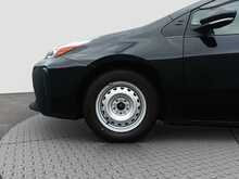 Toyota Prius S - U8098