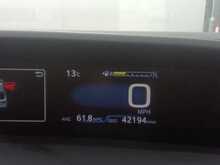 Toyota Prius S - U8098