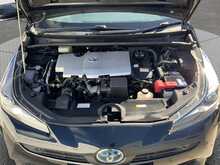 Toyota Prius S - U8098