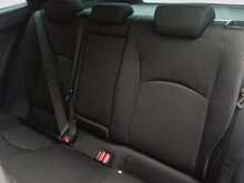 Toyota Prius S - U8099