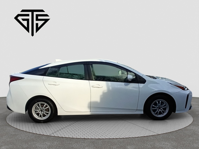 Toyota Prius S - U8100