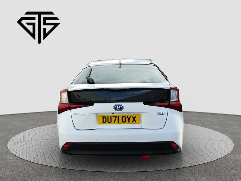 Toyota Prius S - U8100