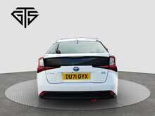 Toyota Prius S - U8100