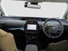 Toyota Prius S - U8100