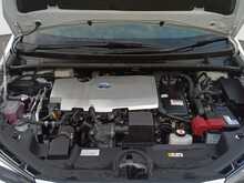 Toyota Prius S - U8100