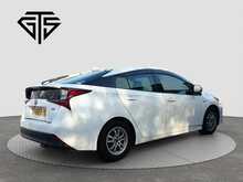 Toyota Prius S - U8102