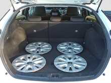 Toyota Prius S - U8102