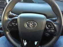 Toyota Prius S - U8102