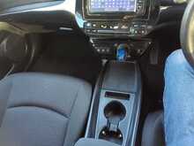 Toyota Prius S - U8102