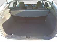 Toyota Prius S - U8103