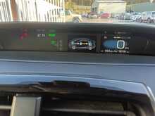 Toyota Prius S - U8103