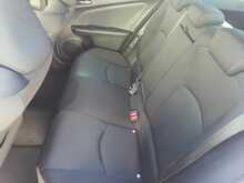 Toyota Prius S - U8103