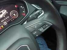 Audi Q5 TDI BlackStyling1st Edition - U8105