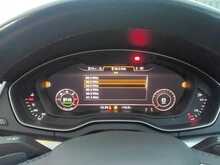 Audi Q5 TDI BlackStyling1st Edition - U8105