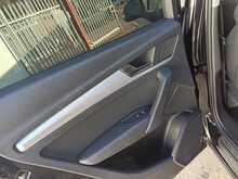 Audi Q5 TDI BlackStyling1st Edition - U8105