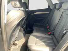 Audi Q5 TDI BlackStyling1st Edition - U8105