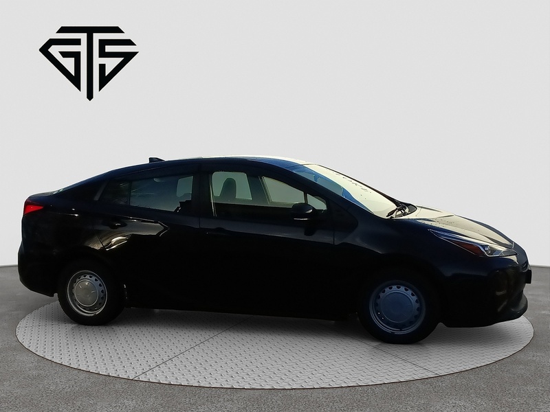 Toyota Prius S - U8106