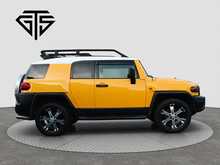 Toyota FJ CRUISER Color Package 4WD - U8108