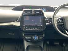 Toyota Prius S - U8109