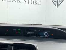 Toyota Prius S - U8109