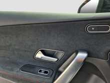Mercedes-Benz A Class A180 AMG Line - U8127