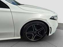 Mercedes-Benz A Class A180 AMG Line - U8127