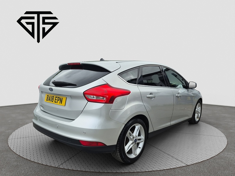 Ford Focus T EcoBoost Titanium - U8129