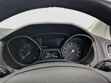 Ford Focus T EcoBoost Titanium - U8129