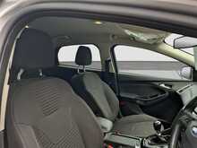 Ford Focus T EcoBoost Titanium - U8129