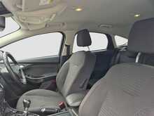 Ford Focus T EcoBoost Titanium - U8129